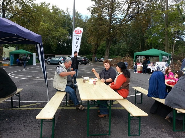 2014 MEVLANA CAMİİ Sonbahar Şenliği gerçekleştirildi.